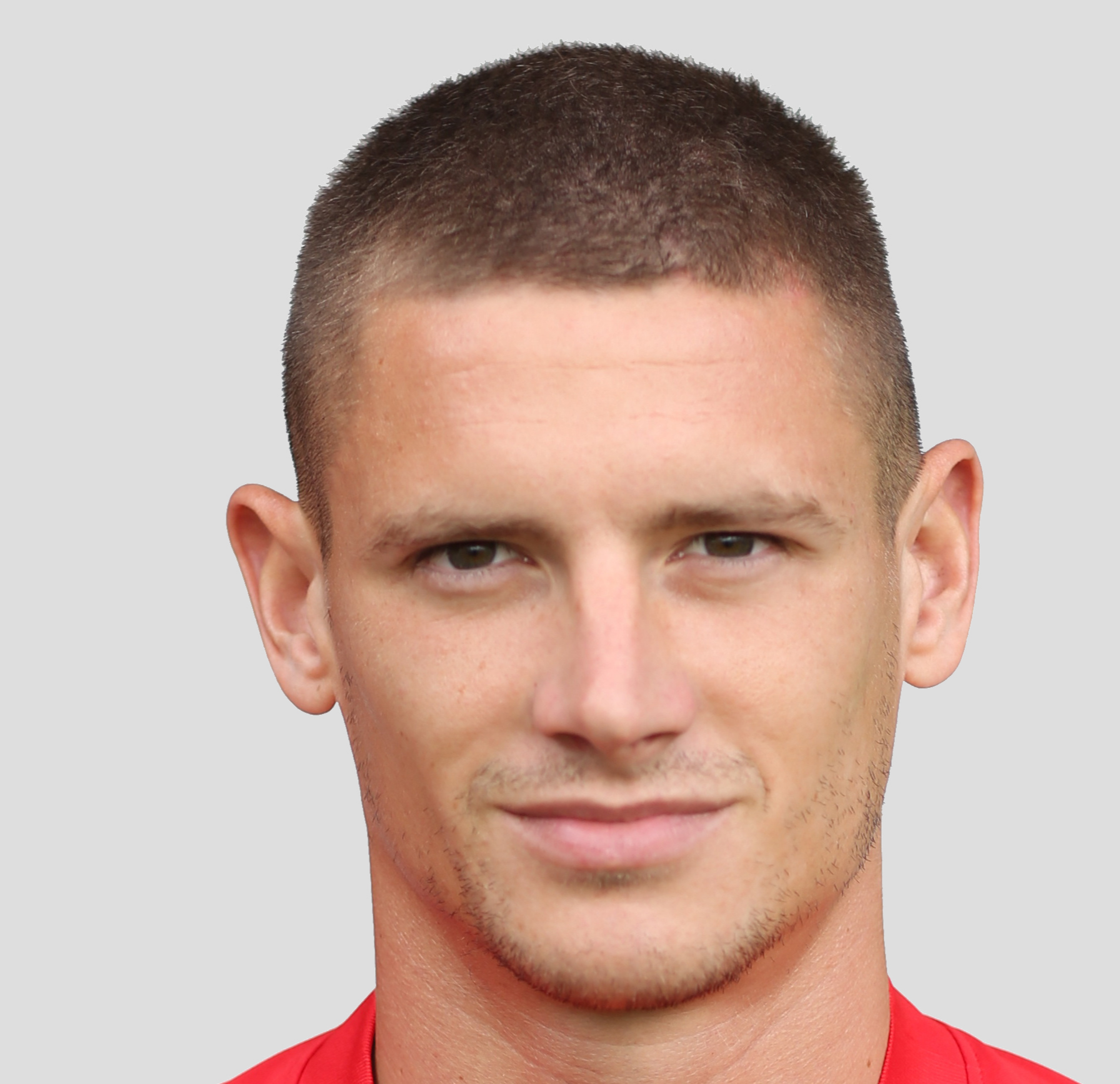 https://img.qfpark.com/img/football/player/b4e4329b846a355a66f3e83626b2a86a.jpg